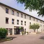 Hotel Ibis Styles La Cité 3*