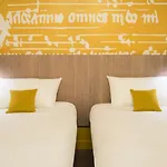 Ibis Styles La Cité 3*