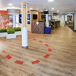 Otel Ibis Styles La Cite Carcassonne