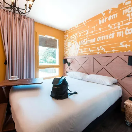 Ibis Styles La Cite ホテル カルカソンヌ