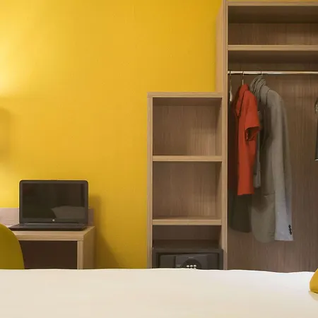 Ibis Styles La Cite ホテル 3*