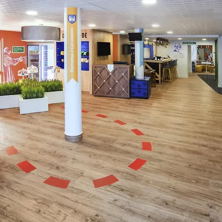 Ibis Styles La Cite ホテル 3*