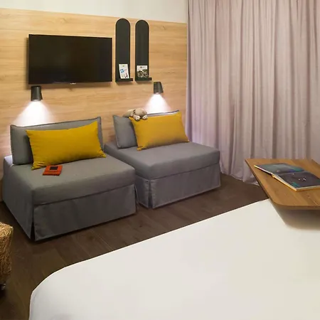 Otel Ibis Styles La Cite Carcassonne