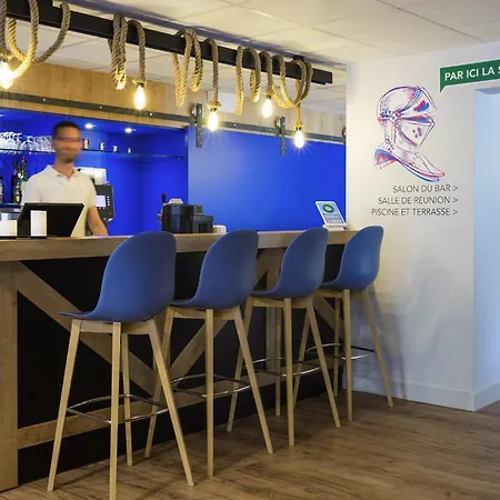 ホテル Ibis Styles La Cite 3*