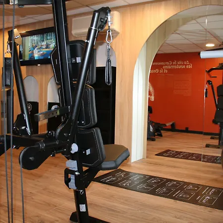 Ibis Styles La Cite ホテル