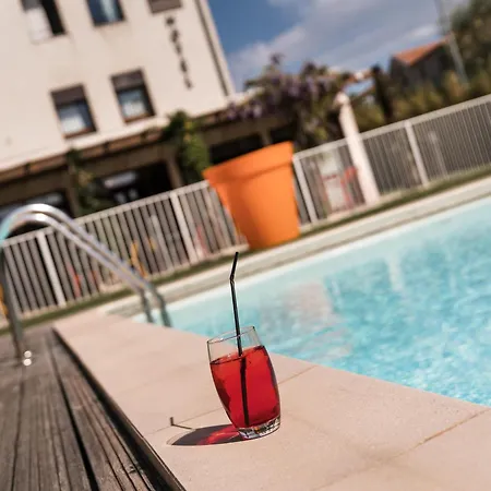 Ibis Styles La Cité Hotel 3*