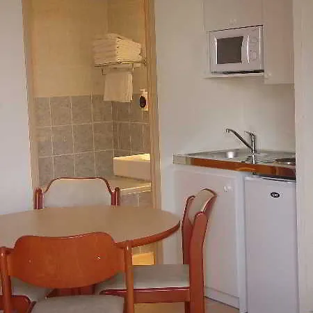 Ibis Styles La Cite 3*
