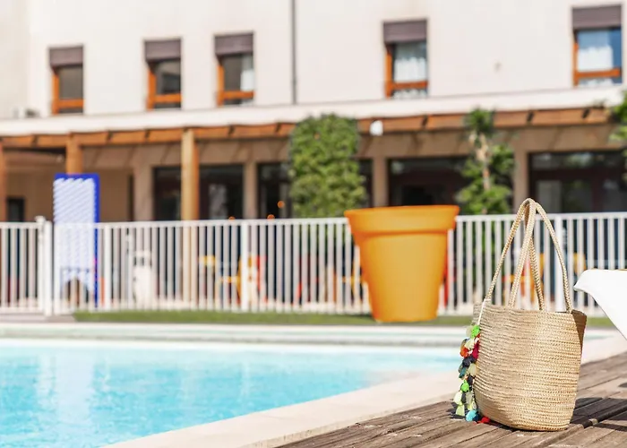 호텔 Ibis Styles La Cite