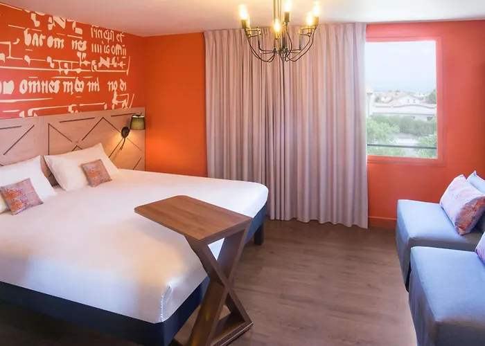 Ibis Styles La Cite 호텔 3*