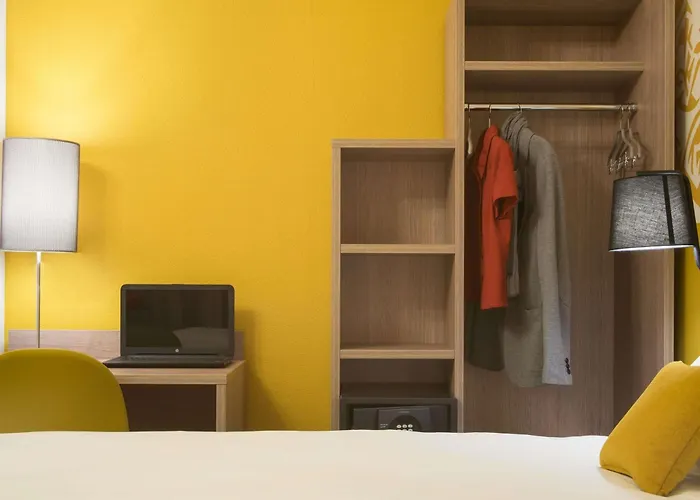 Ibis Styles La Cite 3*