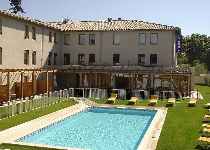 호텔 Ibis Styles La Cite 3*